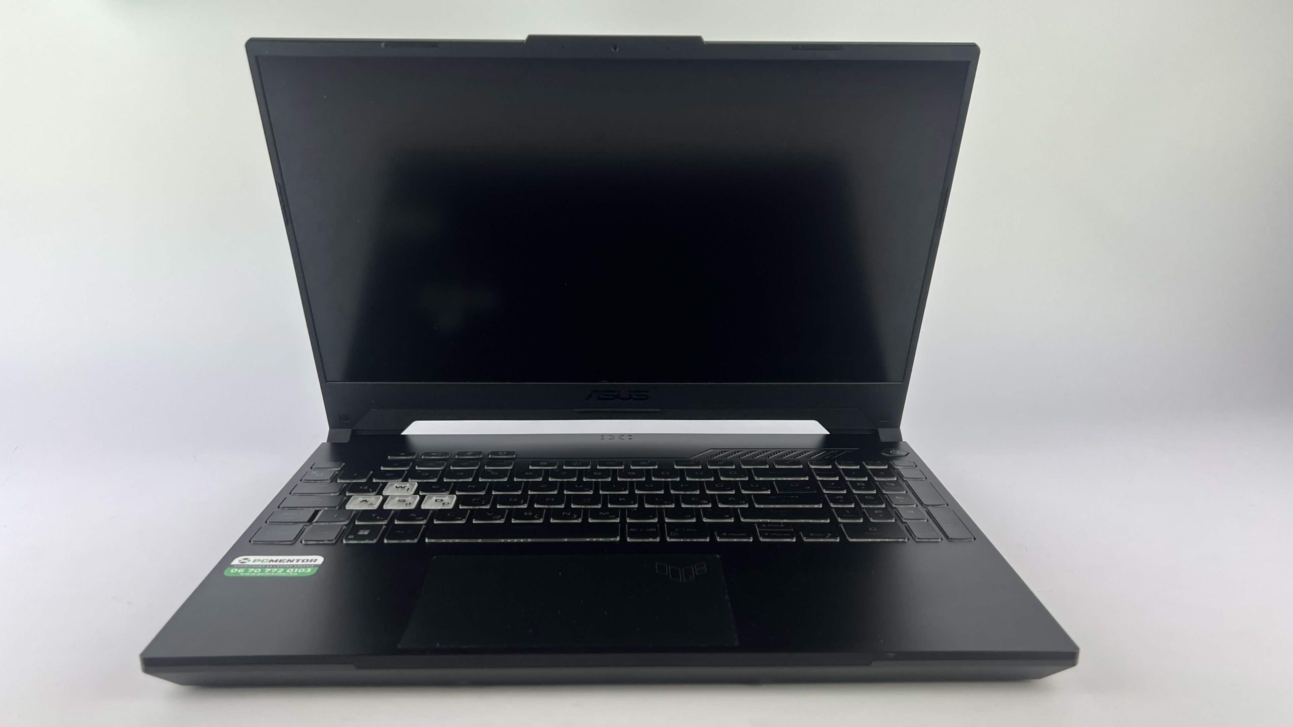 Asus FX507ZC4-HN083