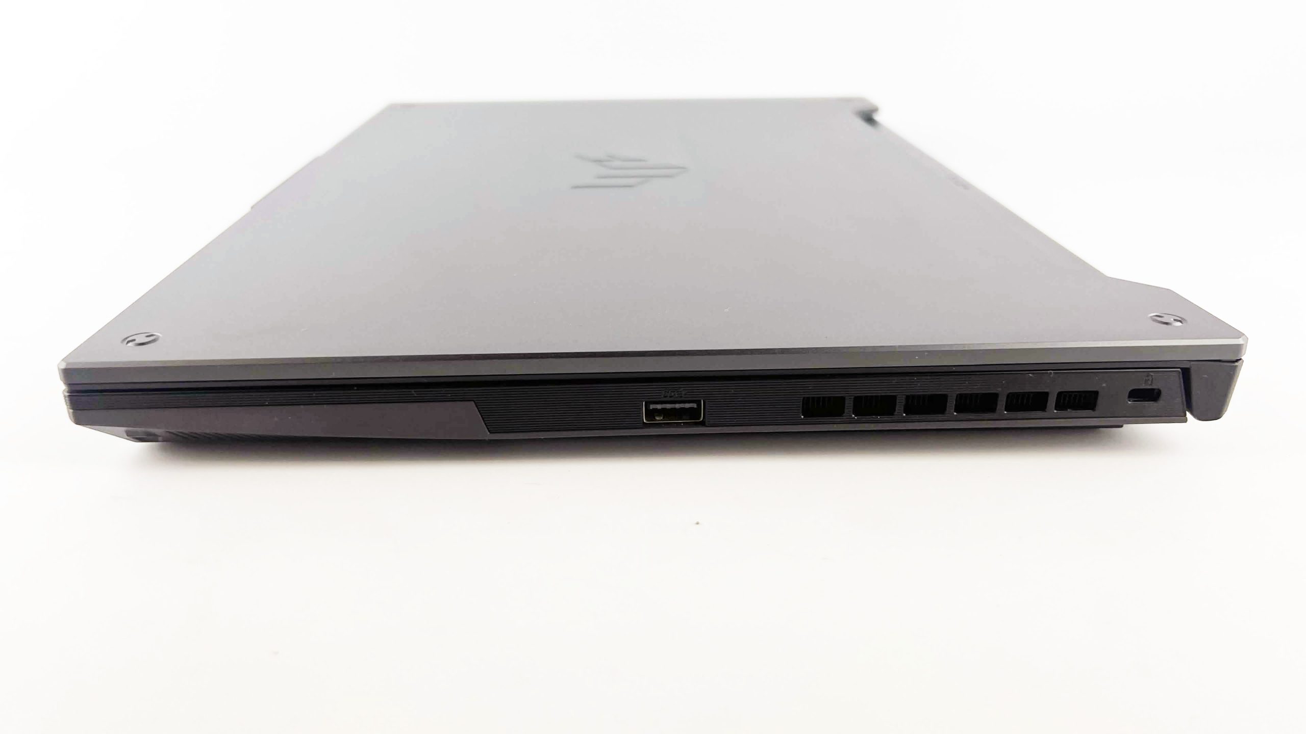 Asus FX507ZC4-HN083 - Image 4