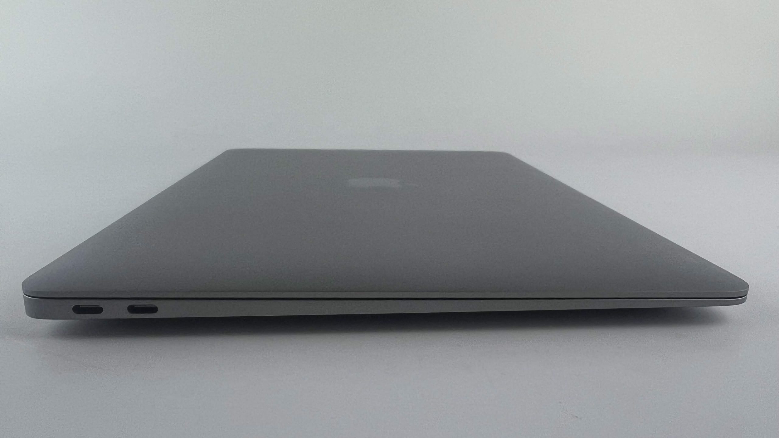 Apple MacBook Air 2020 - Image 4