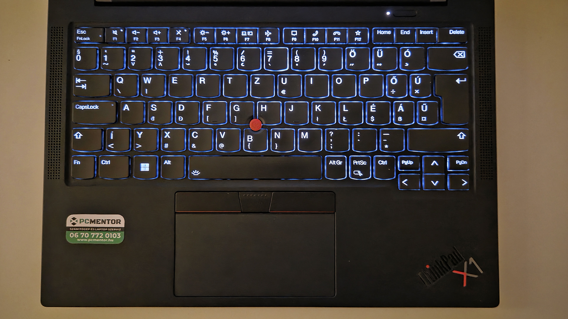 Lenovo Thinkpad X1 Carbon G9 - Image 3