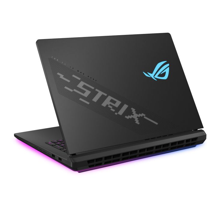 Asus G835LXG-TQ415W