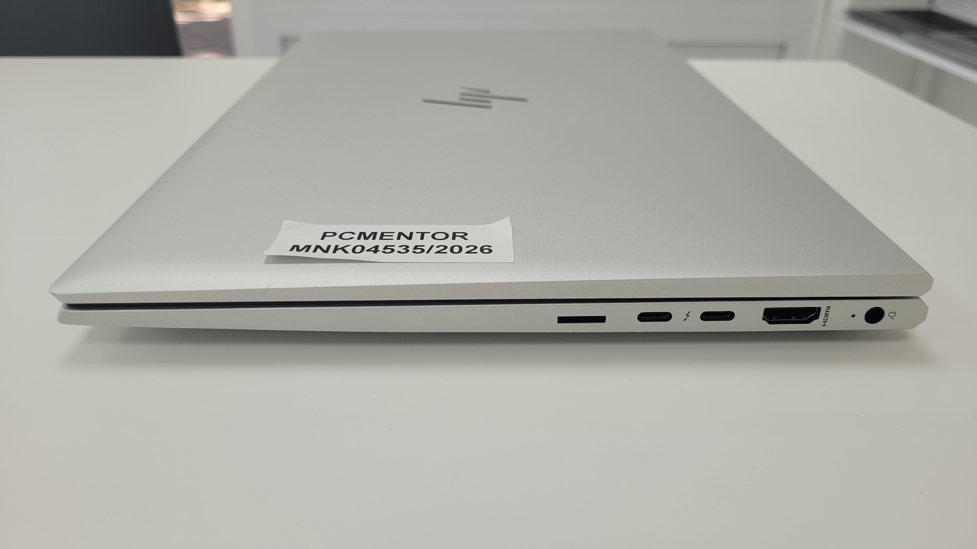 HP Elitebook 845 G8 - Image 4