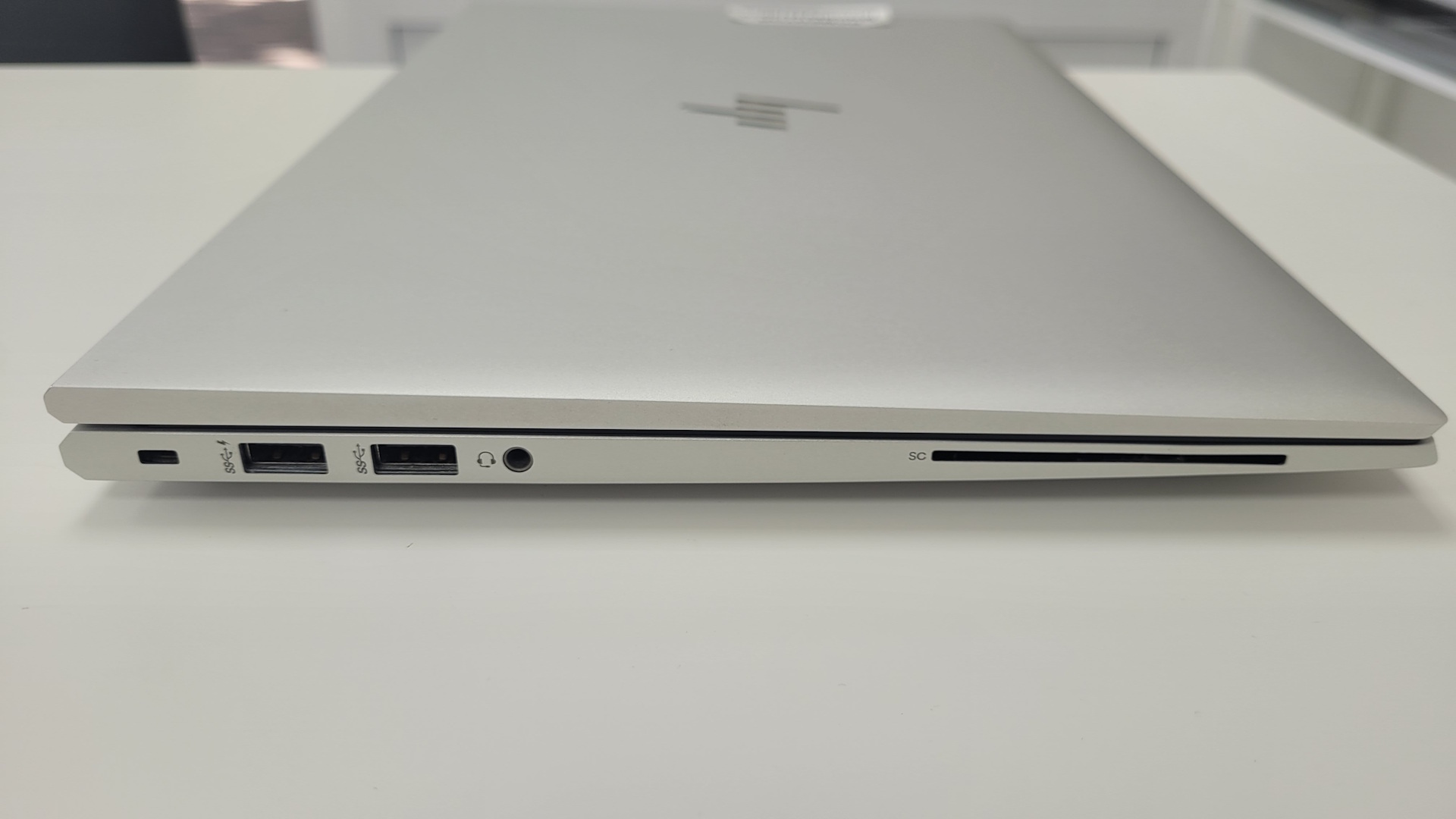 HP Elitebook 845 G8 - Image 5