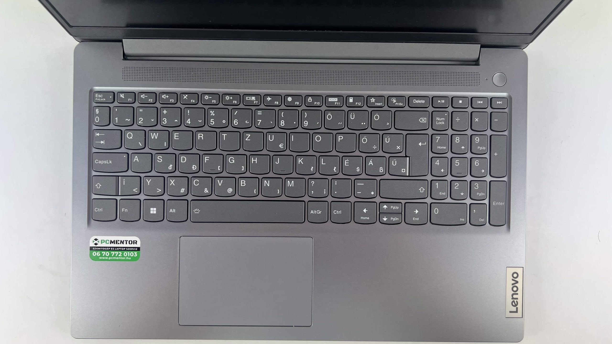 Lenovo IdeaPad Slim 3 15AMN8 - Image 2