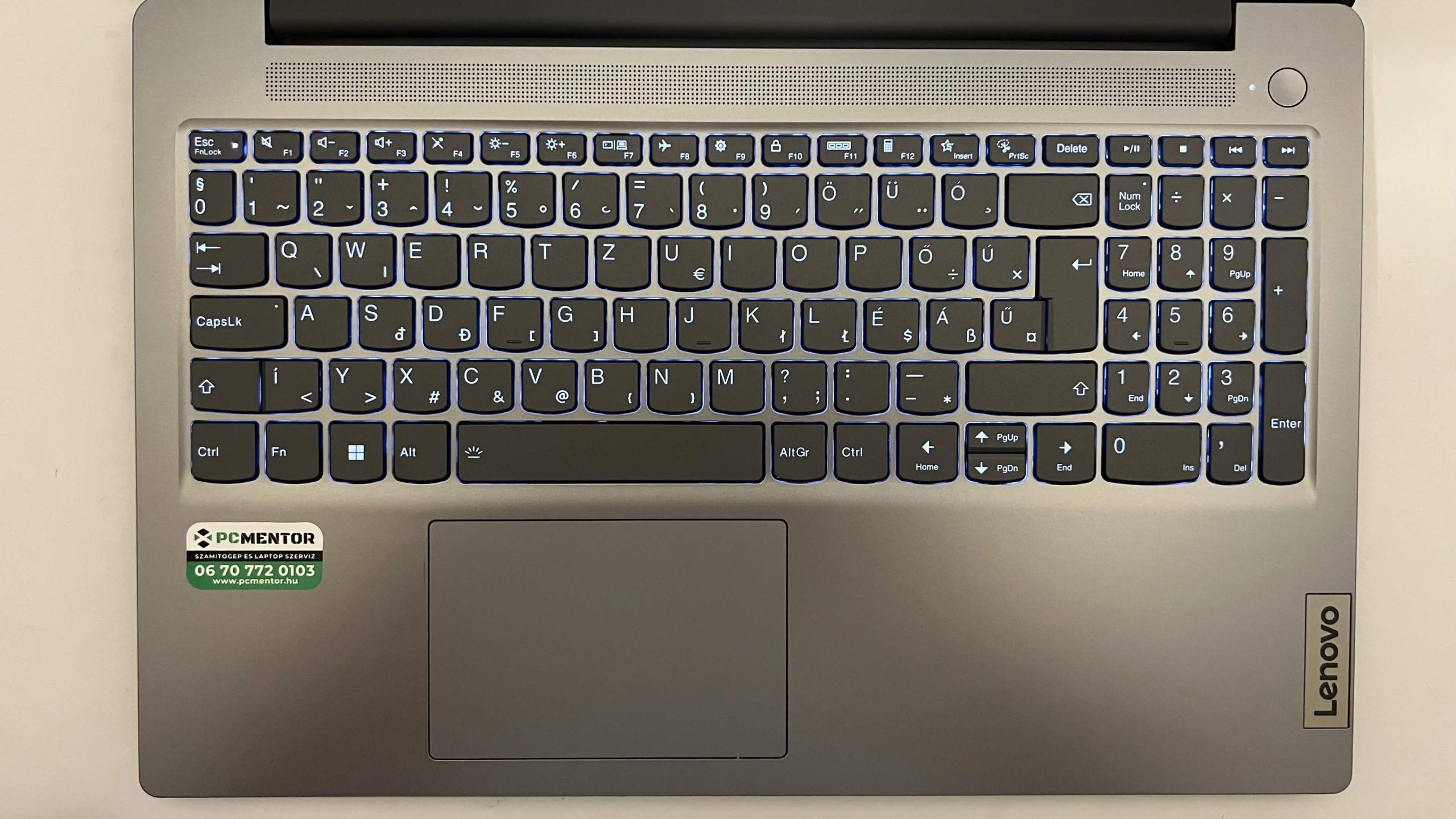 Lenovo IdeaPad Slim 3 15AMN8 - Image 3