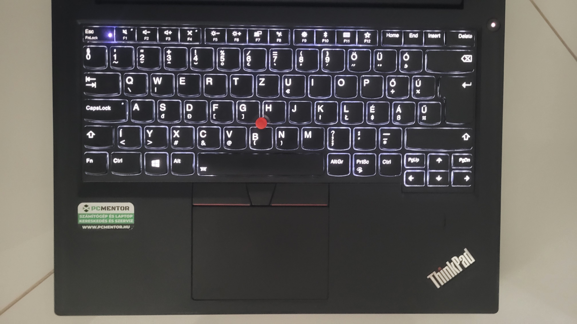 Lenovo Thinkpad E490 - Image 3