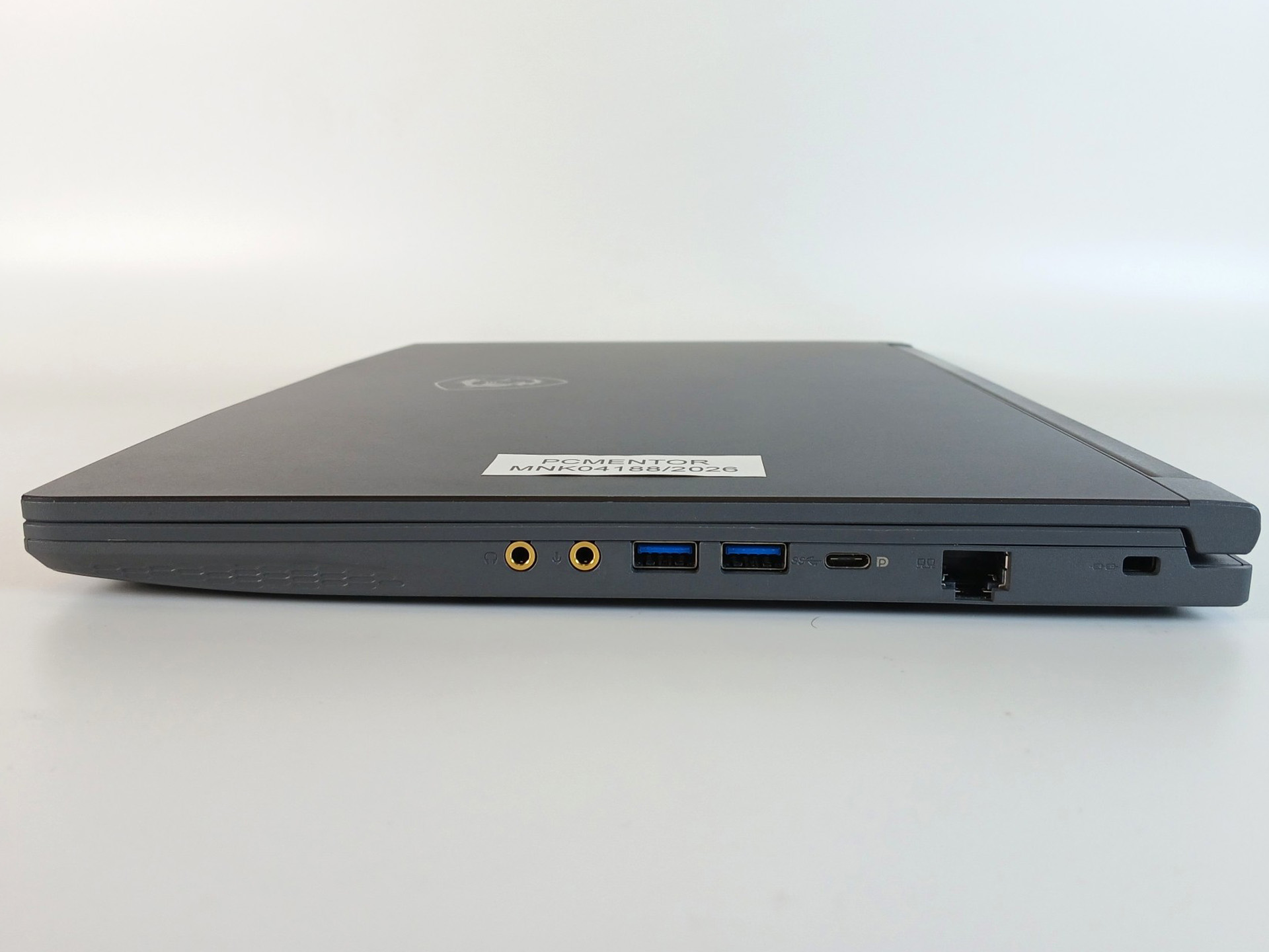 MSI Thin 15 B12UCX - Image 4