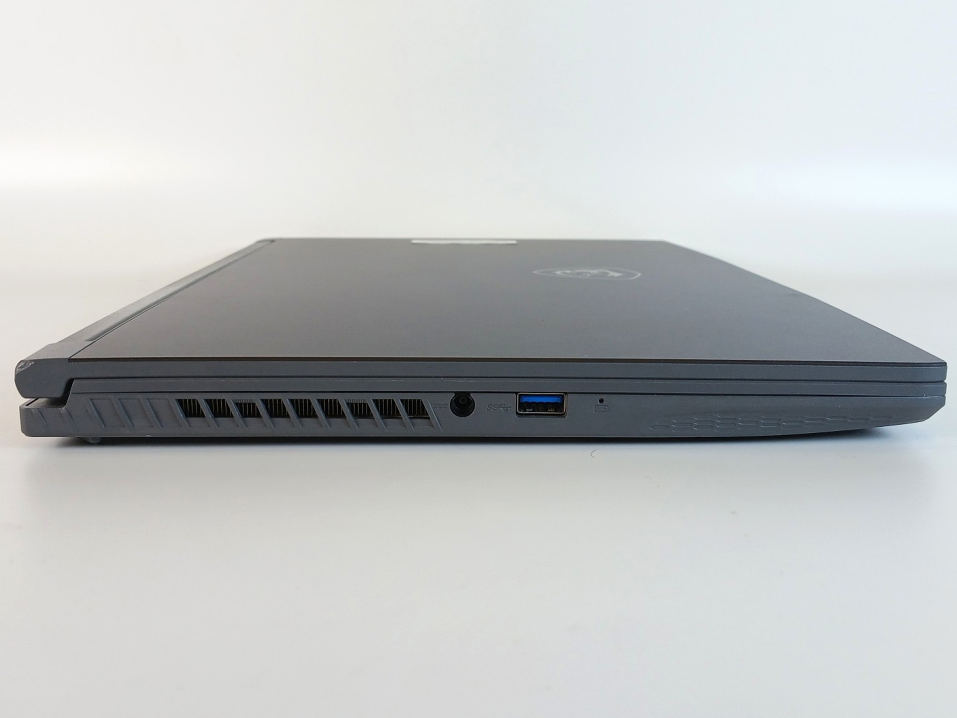 MSI Thin 15 B12UCX - Image 5