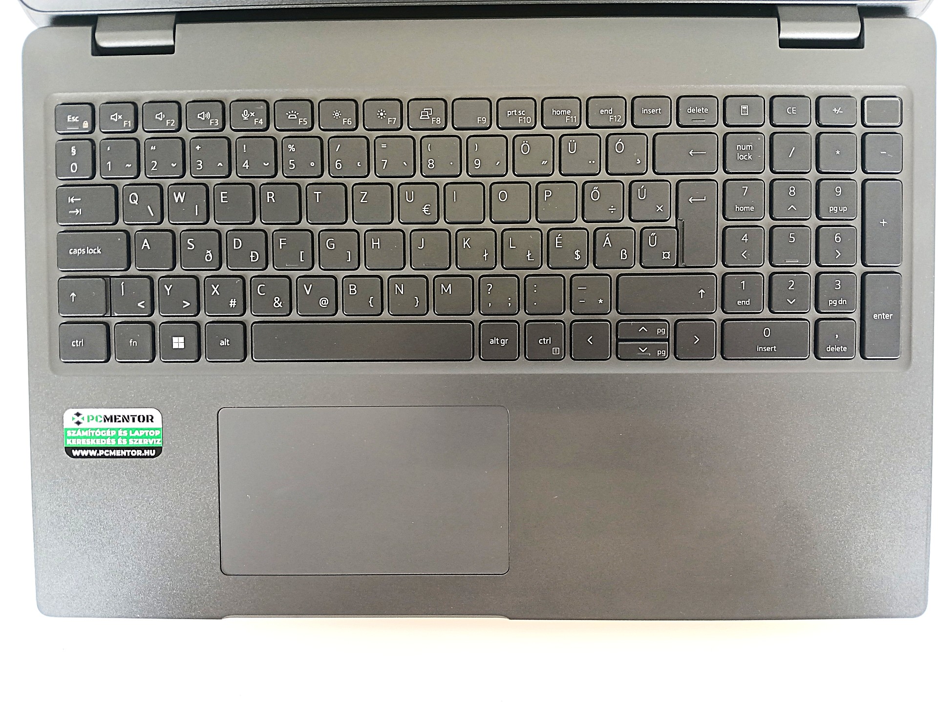 Dell Latitude 3540 - Image 2